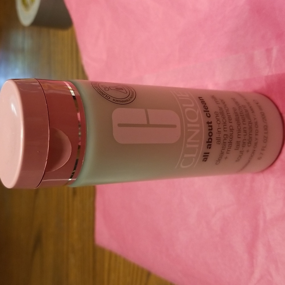 Clinique all about clean 6.7 oz all in one cleansing microcellar milk@remover